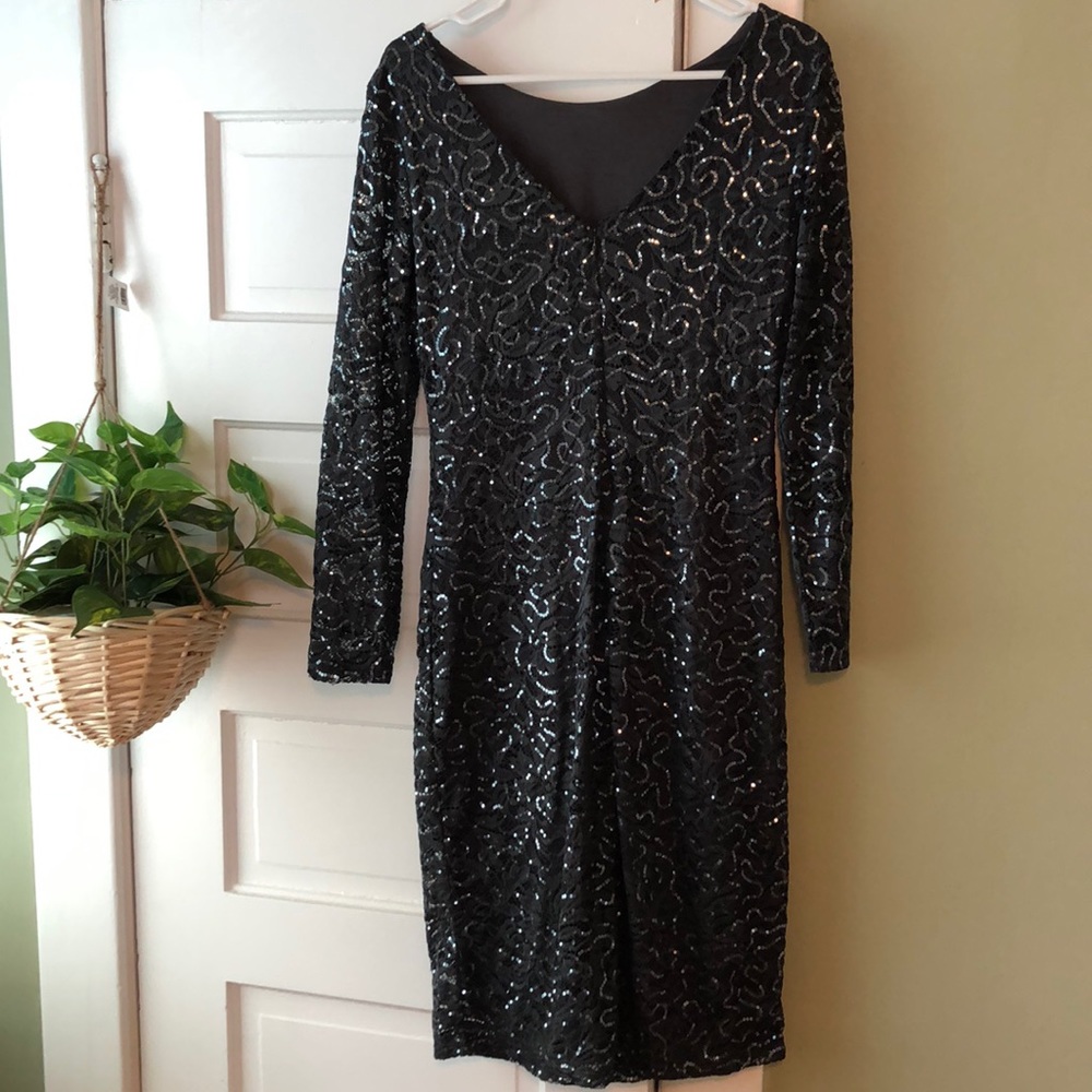 ModCloth Sparkly Party Shift Dress - Picture 4 of 6